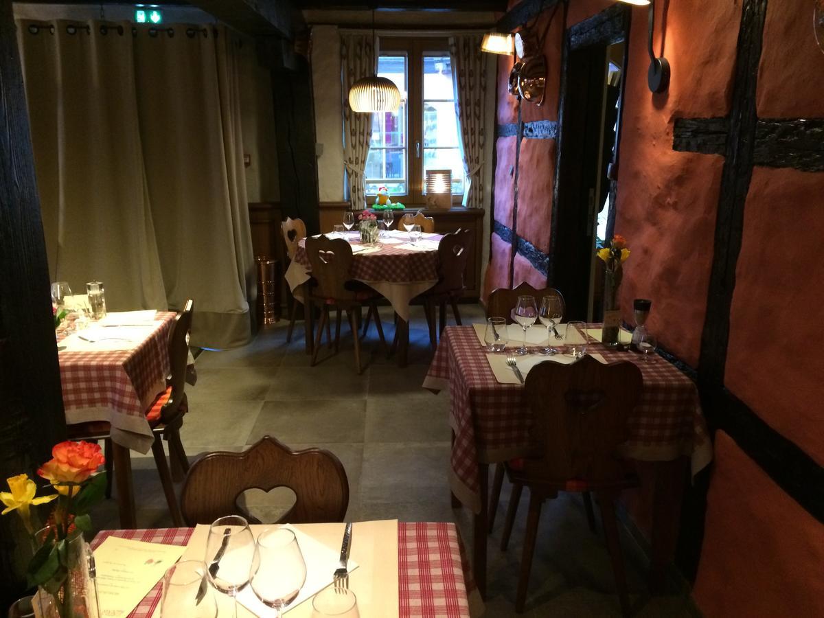 德斯洛伊斯城堡酒店 埃圭斯海姆 外观 照片